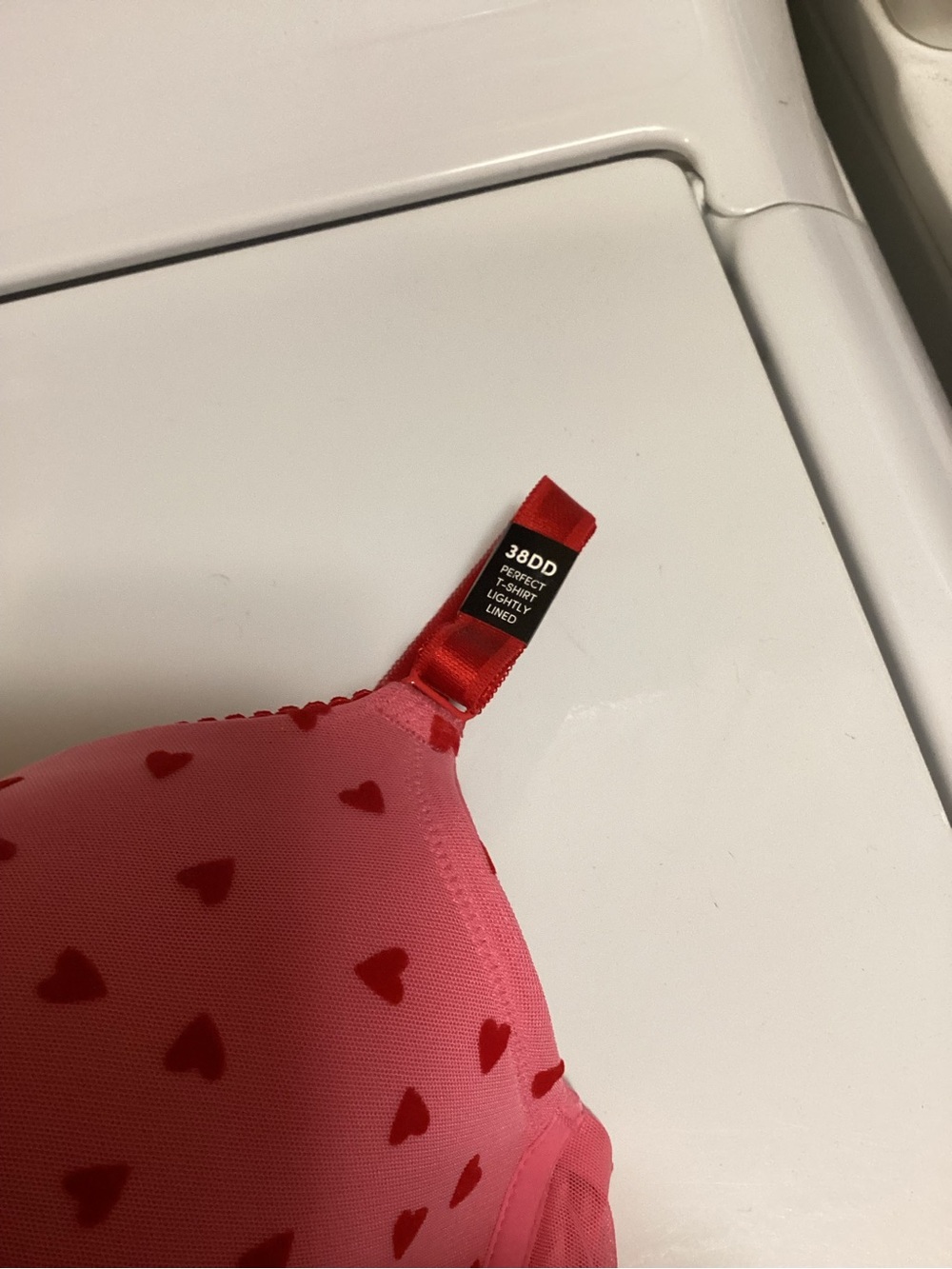 torrid Pink Bra with Red Heart Print 38DD NWT - Picture 2 of 3